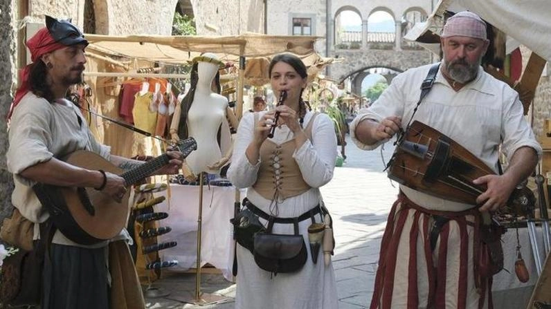 Musica, spettacoli di strada e danza ma anche focus sulla vita del tempo che fu Musica, spettacoli di strada e danza ma anche focus sulla vita del tempo che fu