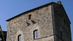 Il castello di Montarrenti