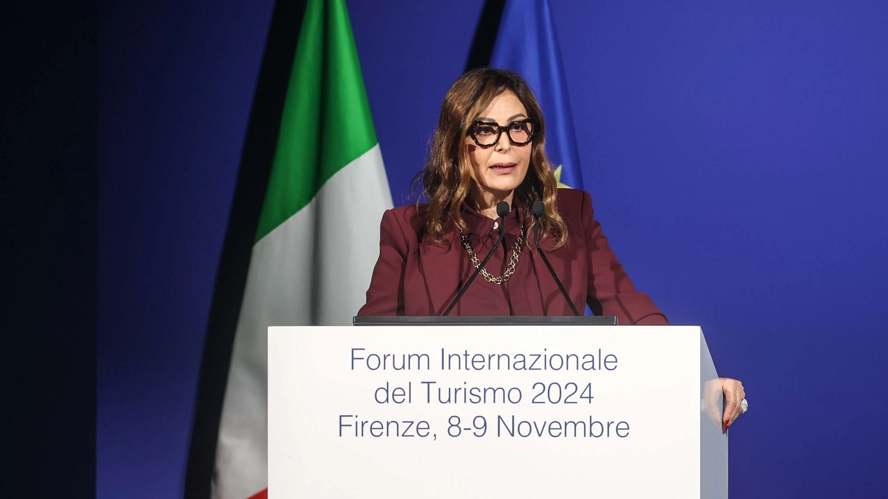 Firenze, siglato il Patto per il Turismo. “Sia fonte di crescita economica per tutte le comunità coinvolte”