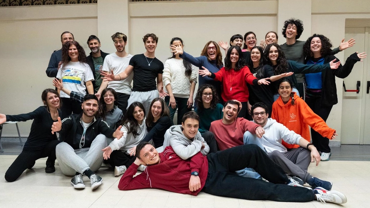 I corsisti del Teatro didattico di Ateneo I corsisti del Teatro didattico di Ateneo