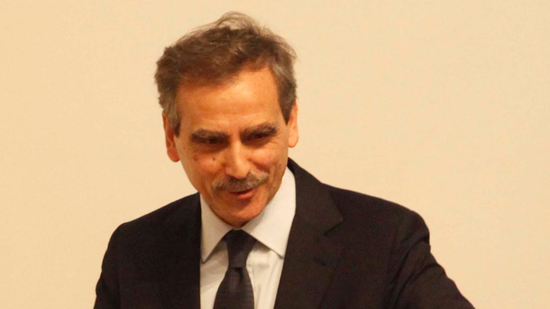 Mps, accordo su premio e contratto: 1500 euro a 17mila dipendenti Mps, accordo su premio e contratto: 1500 euro a 17mila dipendenti
