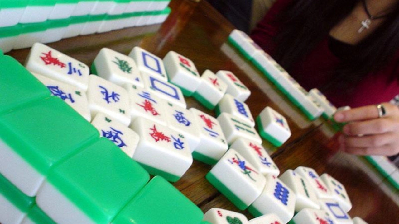 Il Mahjong, antico cinese, è il più amato tra i giocatori d'azzardo della comunità orientale