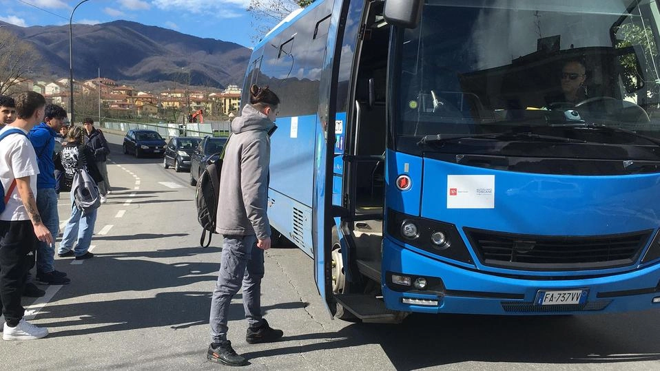 Intanto al consiglio regionale Marco Stella ha inoltrato un’interrogazione urgente sui disservizi di Autolinee Intanto al consiglio regionale Marco Stella ha inoltrato un’interrogazione urgente sui disservizi di Autolinee
