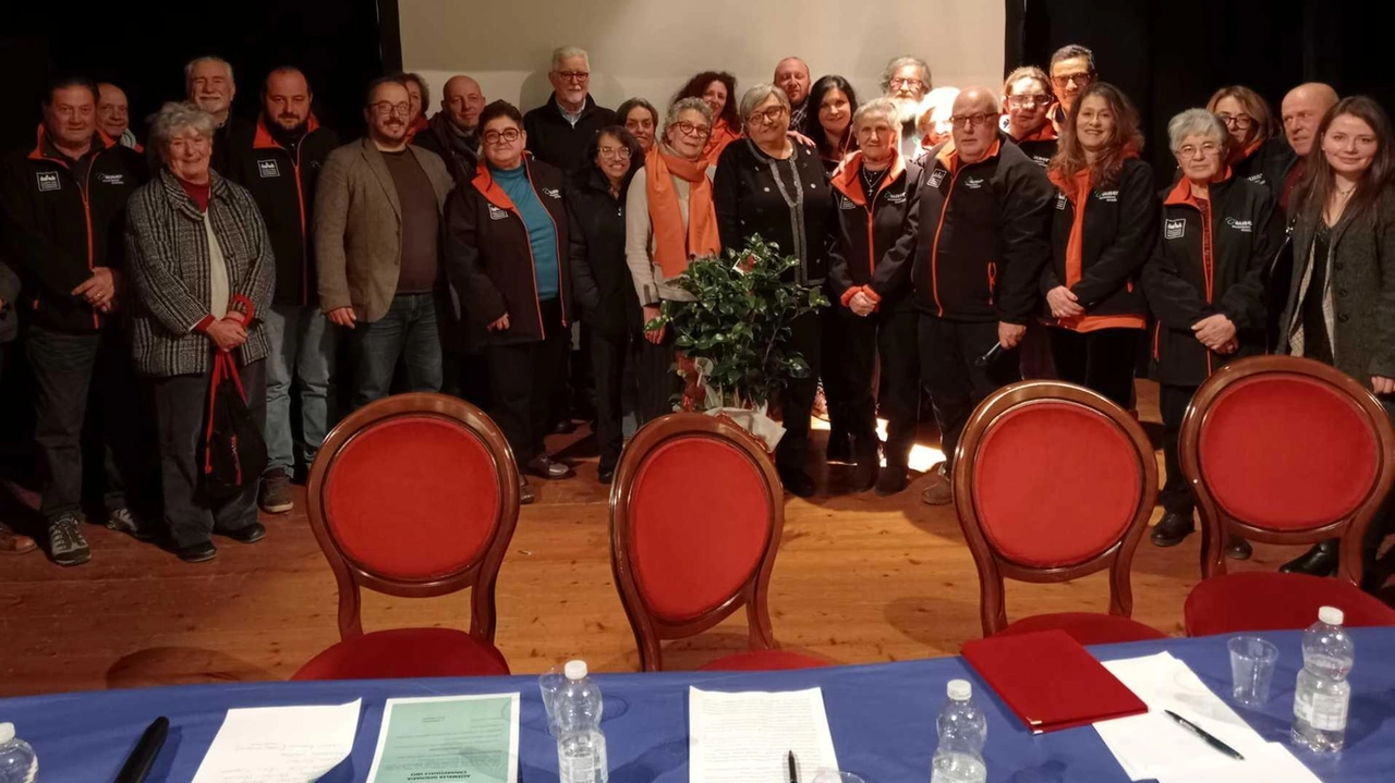 Sono stati un centinaio i soci Auser che hanno preso parte all’assemblea che si è svolta a Scansano convocata per il rinnovo delle cariche Sono stati un centinaio i soci Auser che hanno preso parte all’assemblea che si è svolta a Scansano convocata per il rinnovo delle cariche
