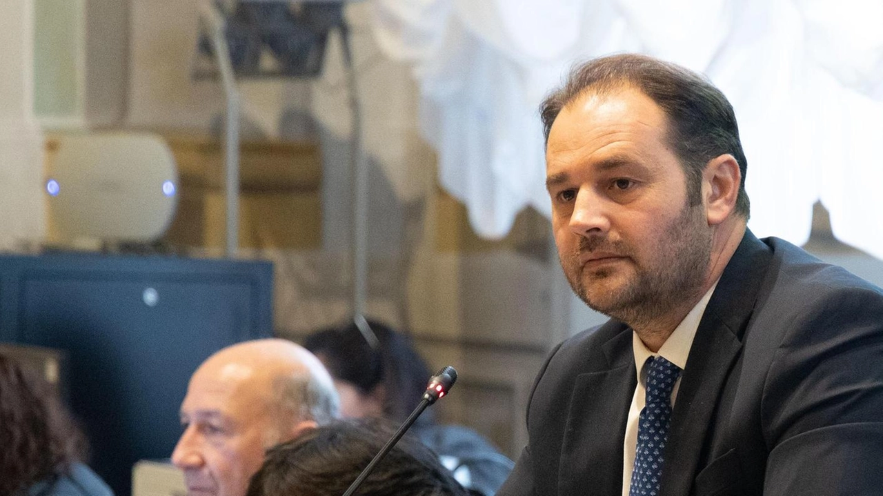 Consiglieri comunali quasi tutti stakanovisti nel primo semestre dell’anno. Lo si ricava dall’albo delle presenze in commissione e nelle sedute... Consiglieri comunali quasi tutti stakanovisti nel primo semestre dell’anno. Lo si ricava dall’albo delle presenze in commissione e nelle sedute...