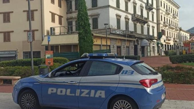 Attraverso l’analisi delle immagini delle telecamere. la polizia ha ricostruito i movimenti del minorenne e lo ha trovato Attraverso l’analisi delle immagini delle telecamere. la polizia ha ricostruito i movimenti del minorenne e lo ha trovato