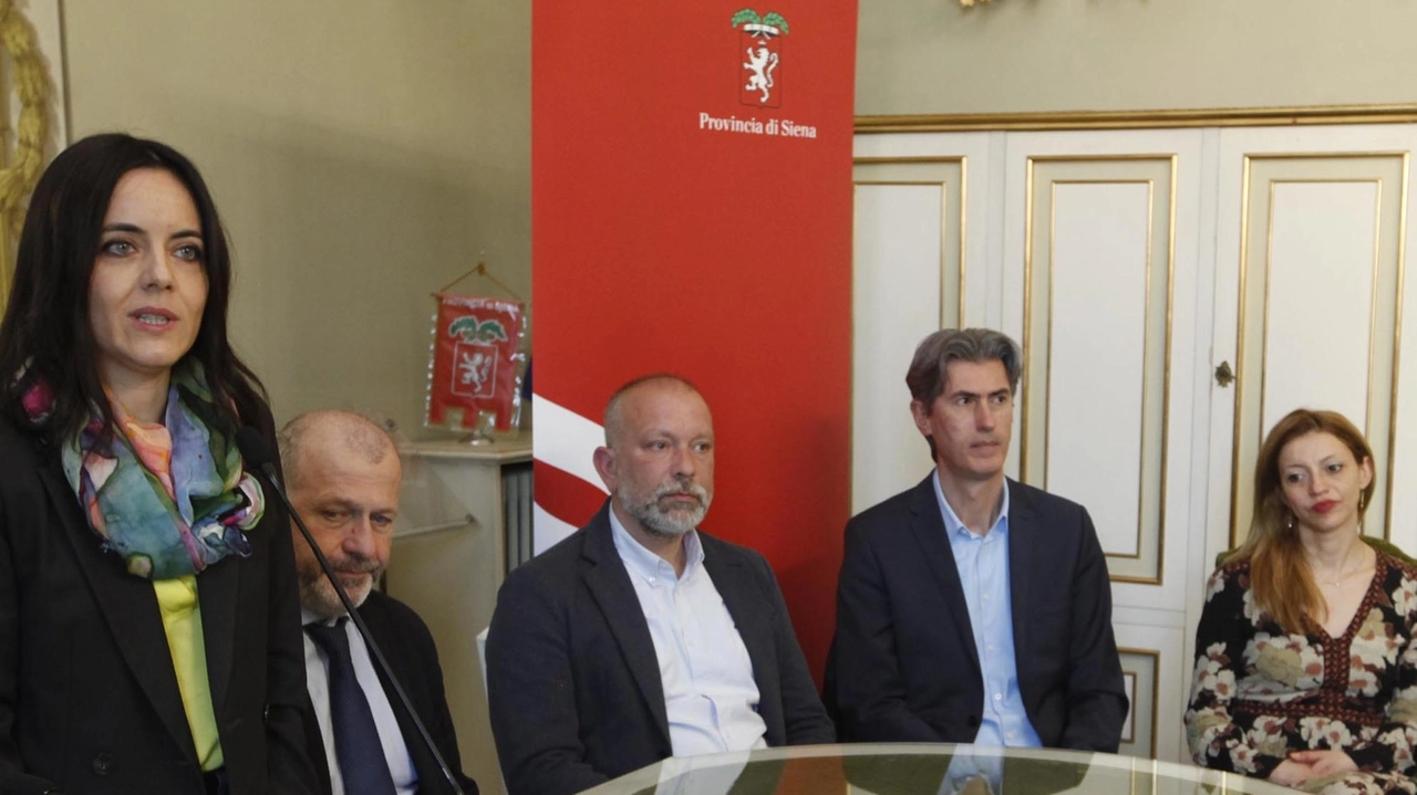 La presidente della Provincia di Siena, Agnese Carletti