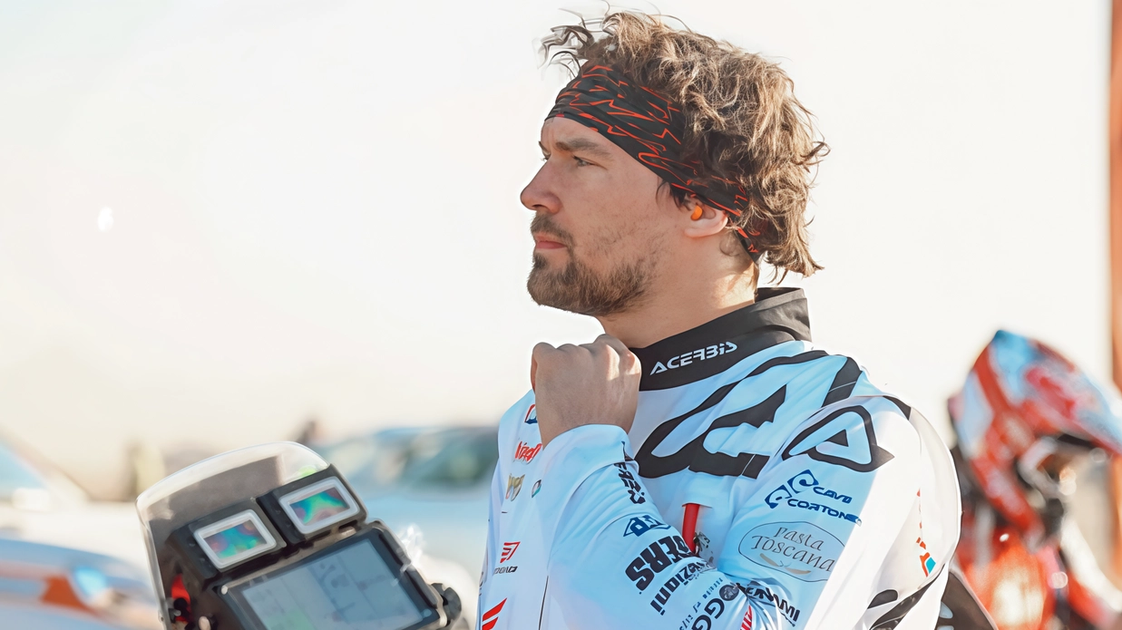 Paolo Lucci, ha dovuto fronteggiare le difficoltà della tappa marathon Paolo Lucci, ha dovuto fronteggiare le difficoltà della tappa marathon