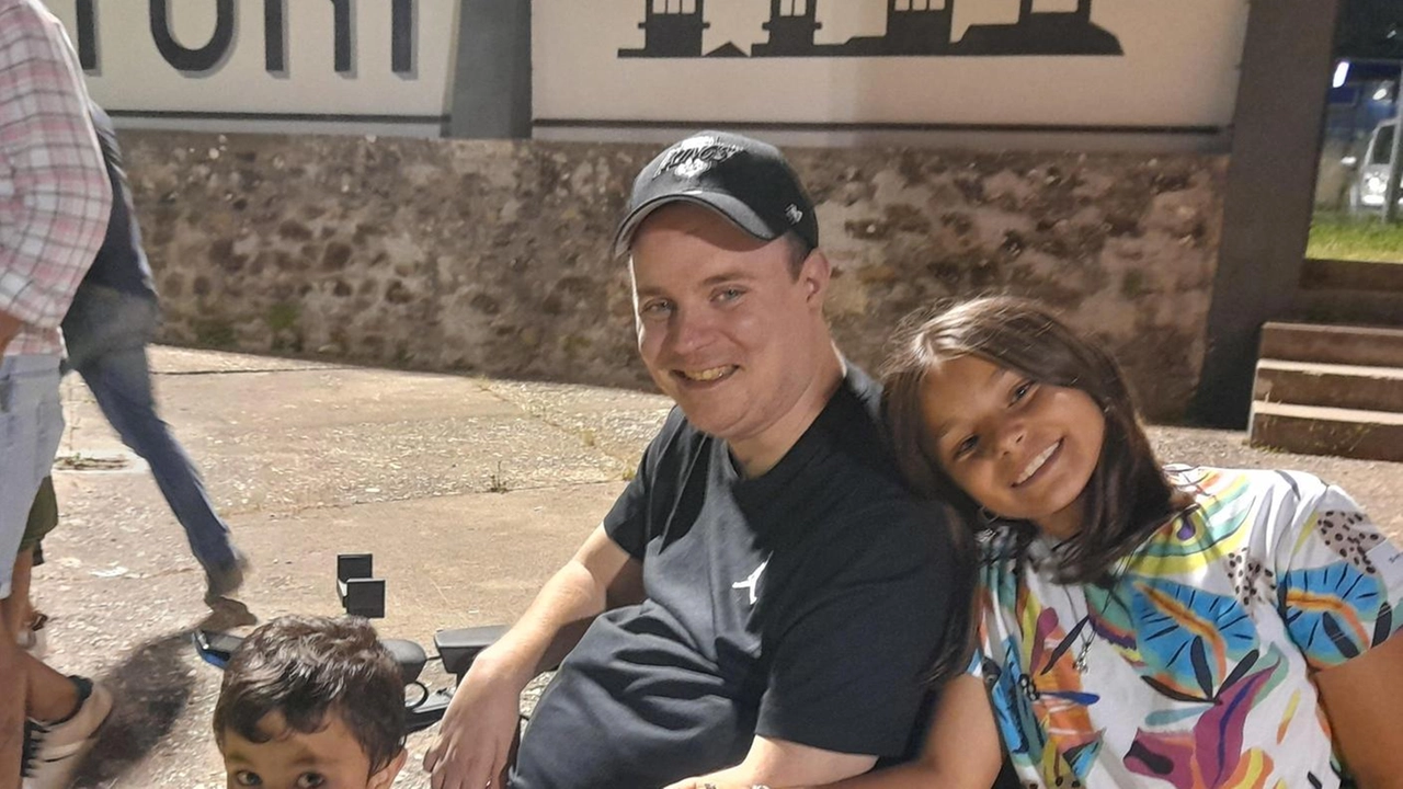 Marco Pancrazi è entrato fin da subito nel cuore dei suoi concittadini: un pomeriggio di tre anni fa (erano proprio questi giorni), era rimasto vittima della brutta caduta dalla quale è iniziato per lui un lungo calvario
