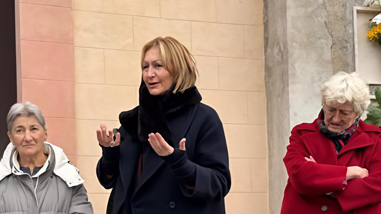 1"Morleschio è il primo cimitero in Italia a essere stato restaurato con l’Art Bonus". Si è svolta ieri l’inaugurazione del... 1"Morleschio è il primo cimitero in Italia a essere stato restaurato con l’Art Bonus". Si è svolta ieri l’inaugurazione del...