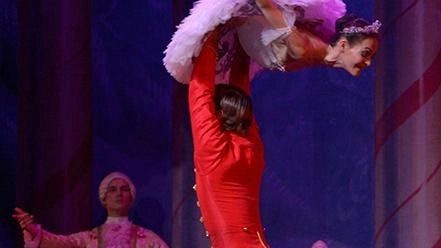 Fuori cartellone, il Teatro Politeama concede ospitalità alla compagnia Russian Classical Ballet, che il 2 gennaio alle 21 metterà... Fuori cartellone, il Teatro Politeama concede ospitalità alla compagnia Russian Classical Ballet, che il 2 gennaio alle 21 metterà...