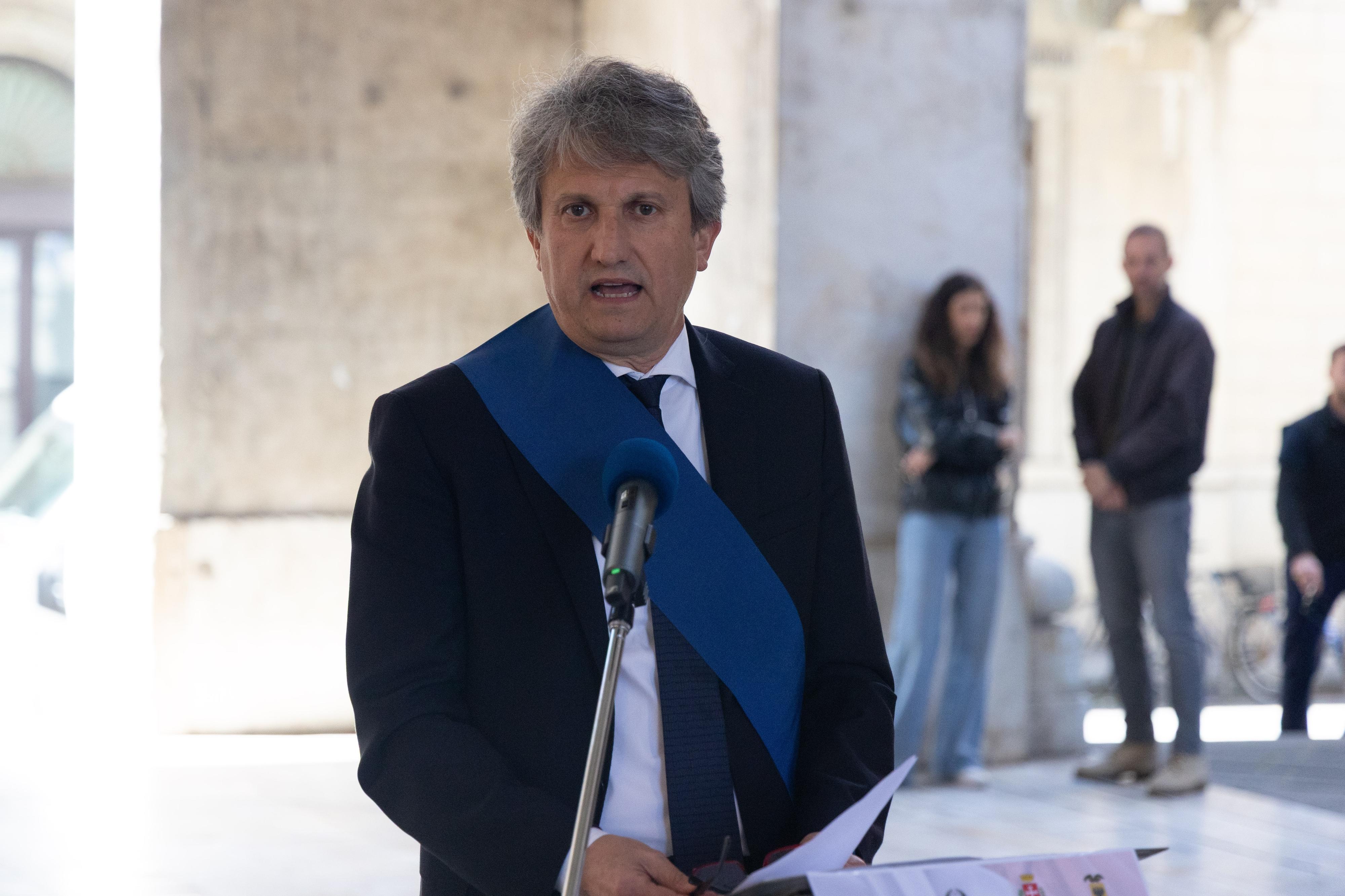 Torna l Torna l