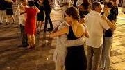In piazza Pasolini Asd Accademia Internazionale di Tango argentino, in apertura di serata darà lezioni gratuite di questa specialità di danza a chi lo desidera