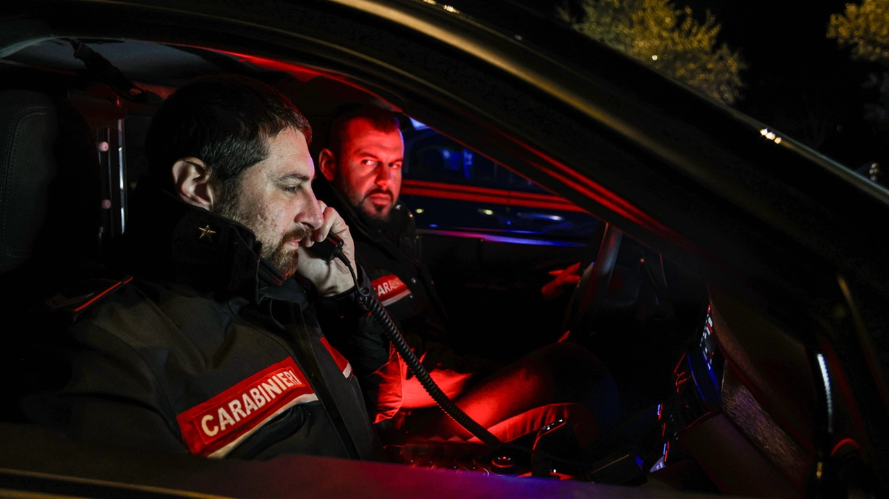 Numerosi controlli dei carabinieri su tutte le strade della provincia di Pisa (foto Germogli di repertorio)