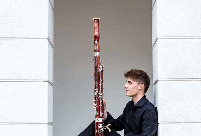 https://www.lanazione.it/image-service/view/acePublic/alias/contentid/NTY3ODE0OTYtNmQ3Mi00/0/giovedi-musicali-cala-il-sipario-sulla-rassegna.jpeg?f=1.90:1&w=1200