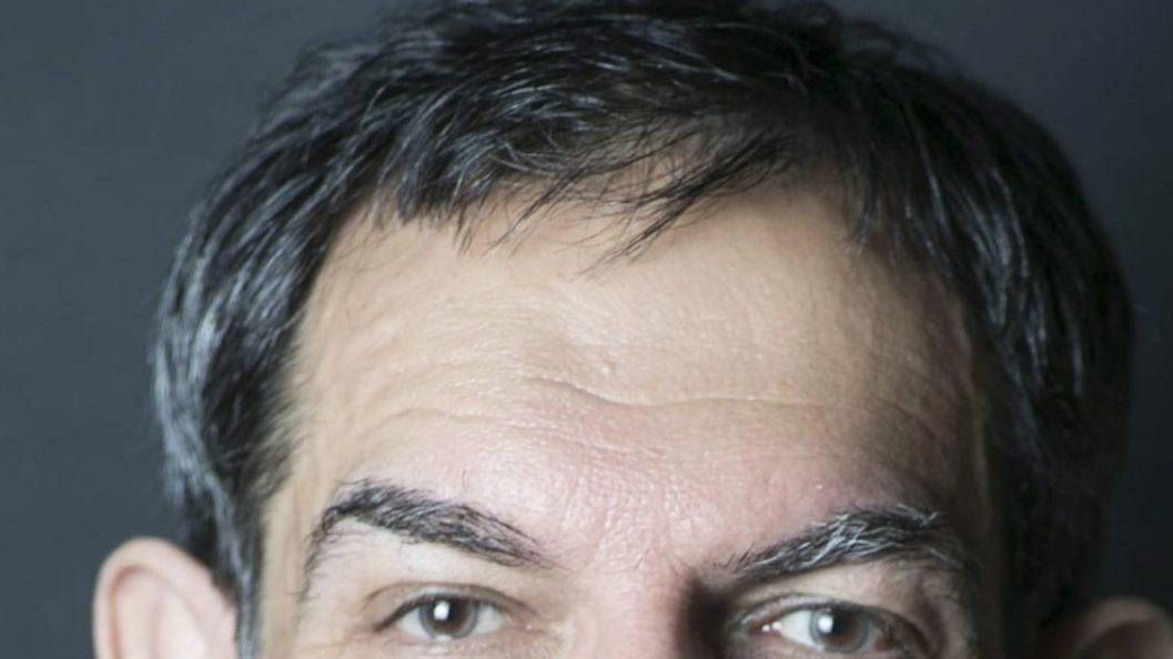 Incontro con Igor Sibaldi a Follonica per presentare il libro "La Russia non esiste. Storia di Nil". L'autore, esperto di spiritualità, racconta la storia di un bambino durante la guerra civile russa del 1919. Incontro con Igor Sibaldi a Follonica per presentare il libro "La Russia non esiste. Storia di Nil". L'autore, esperto di spiritualità, racconta la storia di un bambino durante la guerra civile russa del 1919.