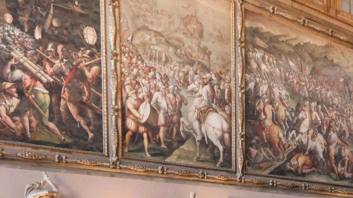 Un momento dei lavori nel Salone de’ 500 Un momento dei lavori nel Salone de’ 500