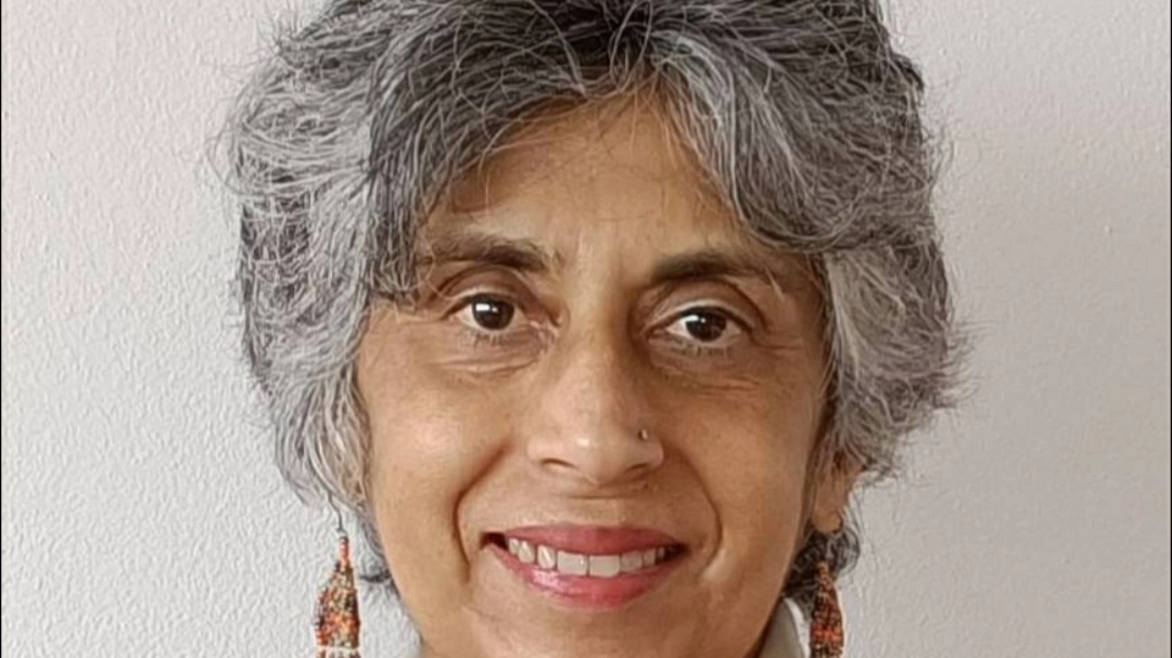 Arti Ahluwalia Arti Ahluwalia
