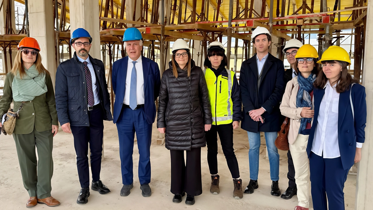 Il sopralluogo del presidente Giani alla casa della comunità di San Giovanni
