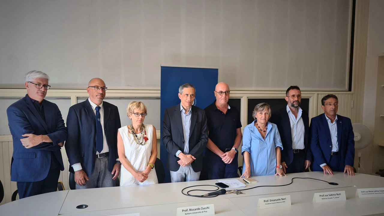 La presentazione della laurea congiunta La presentazione della laurea congiunta