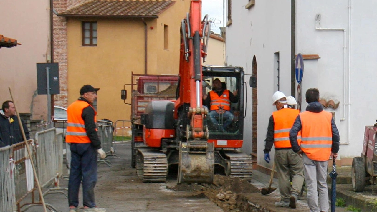 I lavori di Publiacqua a Incisa interrotti dalla Soprintendenza I lavori di Publiacqua a Incisa interrotti dalla Soprintendenza
