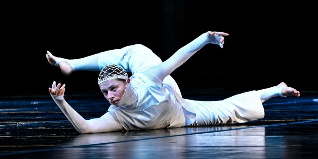 firenze in scena lo spettacolo di danza twilight in the round 