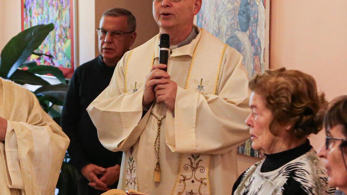 "No alla demolizione della chiesa". Pretola si mobilita per salvarla "No alla demolizione della chiesa". Pretola si mobilita per salvarla