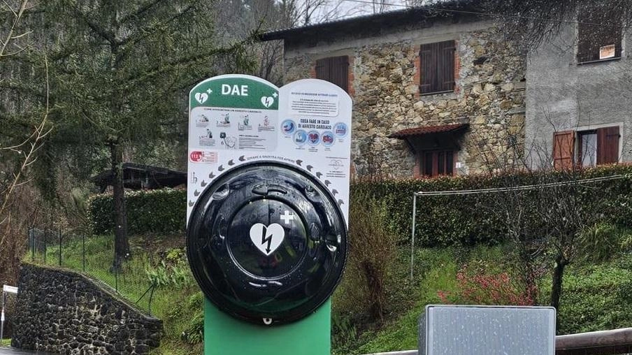 Il dispositivo salva-vita installato al parco giochi della Cerreta, nella frazione di Villetta in Comune di San Romano Il dispositivo salva-vita installato al parco giochi della Cerreta, nella frazione di Villetta in Comune di San Romano