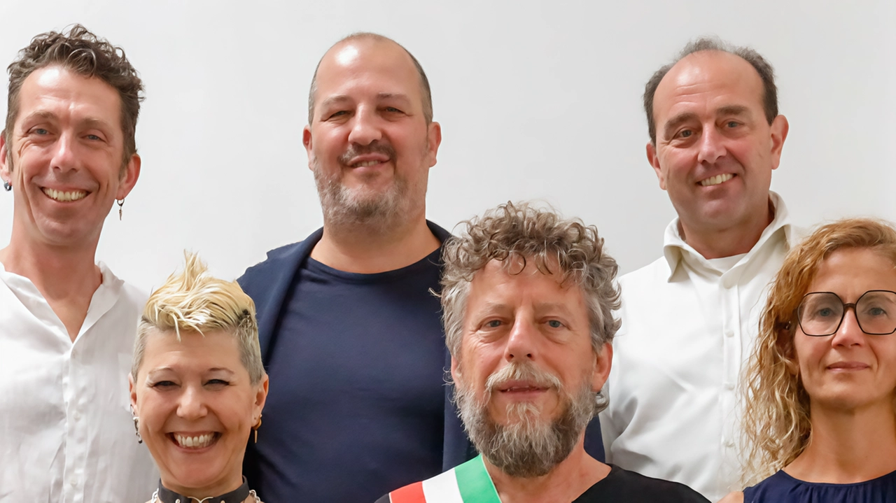 Riprendono gli incontri con i cittadini della giunta comunale di Calenzano per una città sostenibile e inclusiva, con sette appuntamenti in diverse zone dal 2 al 23 settembre. Temi locali al centro delle discussioni. Riprendono gli incontri con i cittadini della giunta comunale di Calenzano per una città sostenibile e inclusiva, con sette appuntamenti in diverse zone dal 2 al 23 settembre. Temi locali al centro delle discussioni.