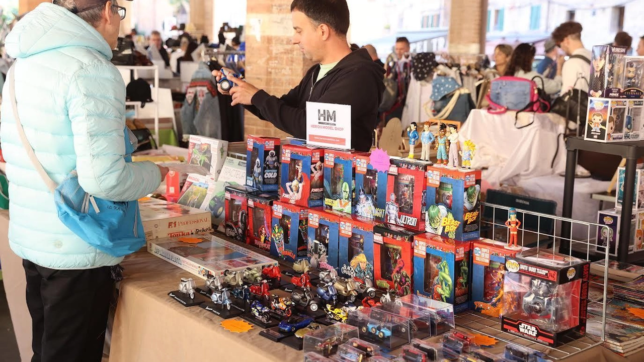 Vintage Siena Fest ha esordito per la prima volta. in piazza del Mercato