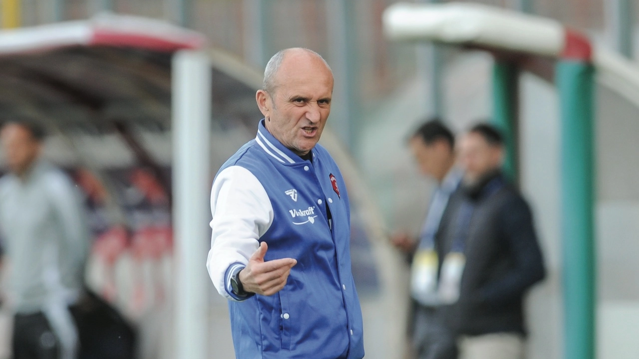 Vincenzo Cangelosi, 61 anni, allenatore del Perugia da febbraio 2025 Vincenzo Cangelosi, 61 anni, allenatore del Perugia da febbraio 2025