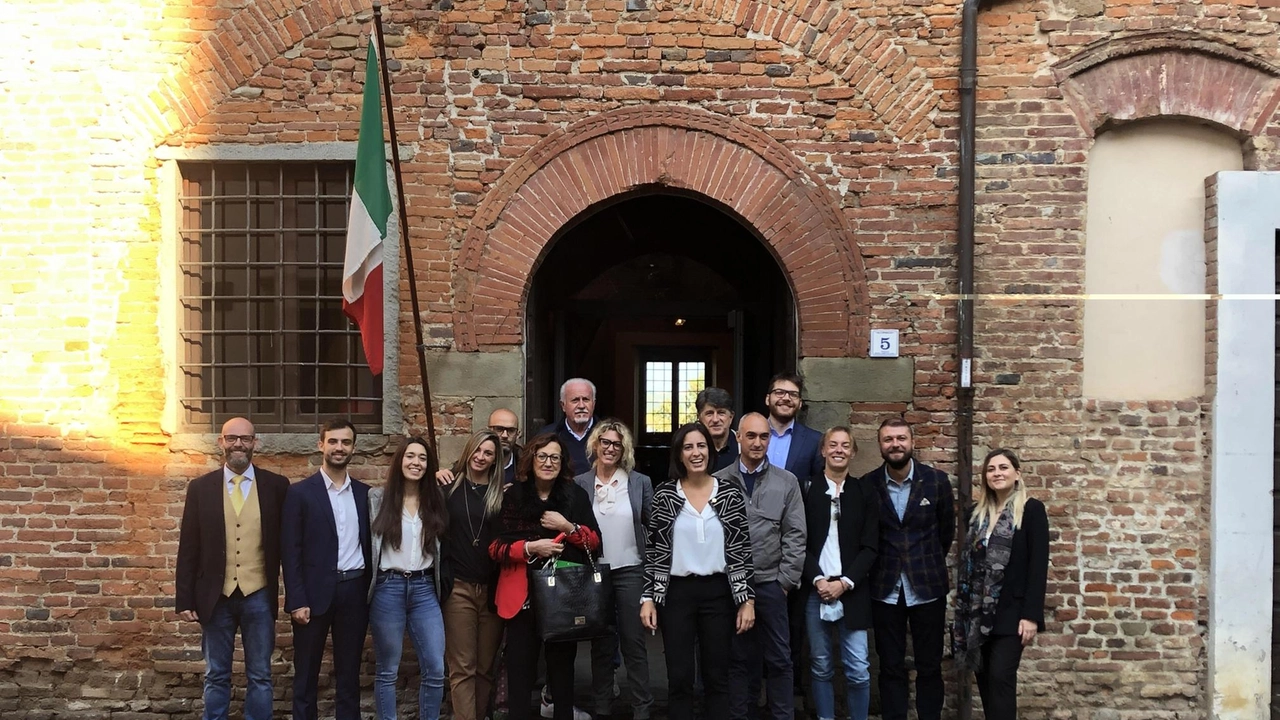 I consiglieri dei gruppi di maggioranza di Altopascio (Lista civica Sara D’Ambrosio Sindaco, partito democratico, ViviAmo Altopascio, Azione)
