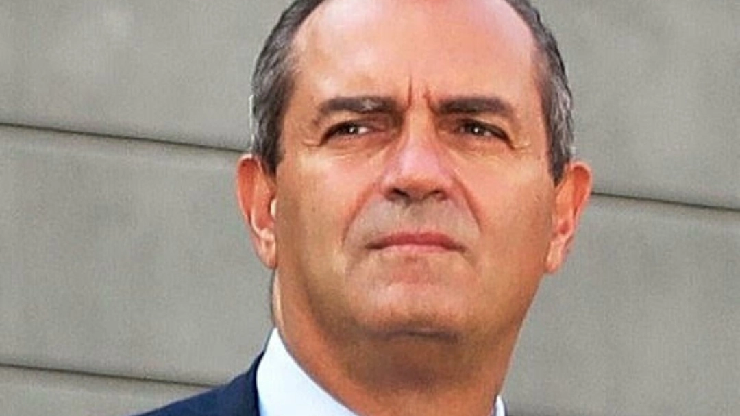Firenze, Luigi De Magistris presenta il suo libro ‘Poteri Occulti’