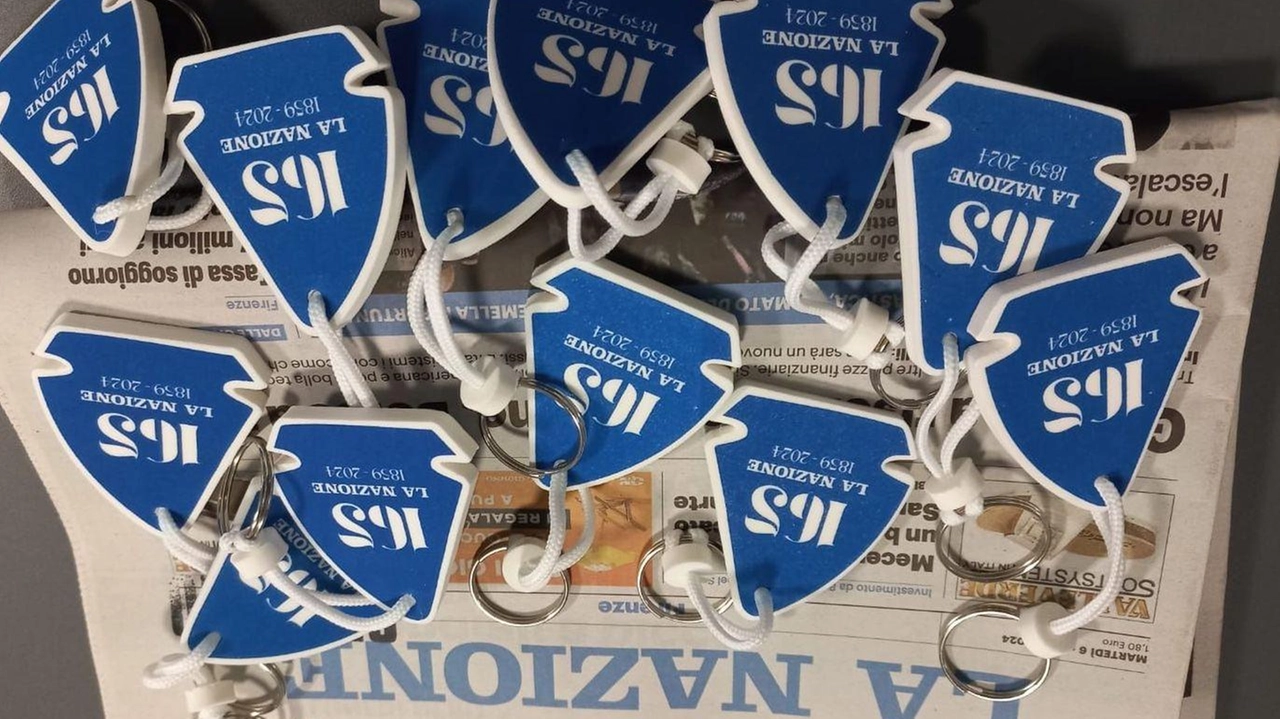 Sabato insieme a La Nazione ci sarà in regalo un portachiavi galleggiante Sabato insieme a La Nazione ci sarà in regalo un portachiavi galleggiante
