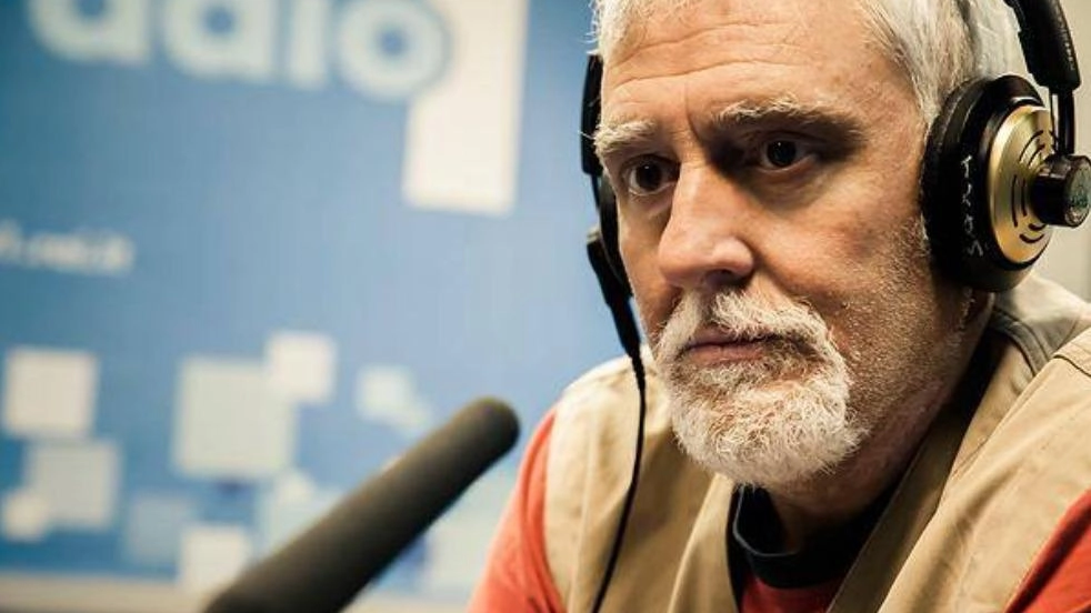 Francesco Repice, noto giornalista sportivo, ripercorre mezzo secolo di radiocronache: un omaggio ai maestri, da Ciotti a Pizzul, da Galeazzi a Valenti Francesco Repice, noto giornalista sportivo, ripercorre mezzo secolo di radiocronache: un omaggio ai maestri, da Ciotti a Pizzul, da Galeazzi a Valenti