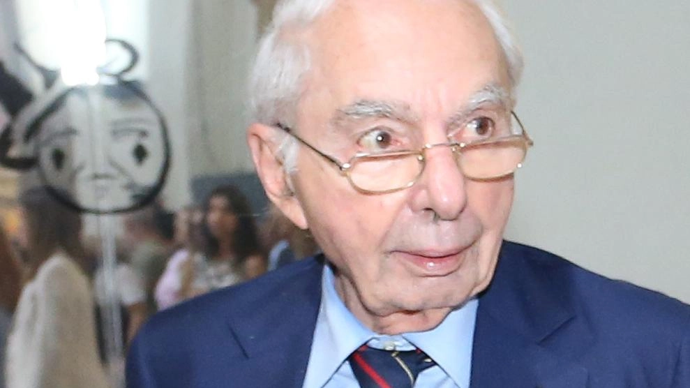 L’ex premier Giuliano Amato L’ex premier Giuliano Amato
