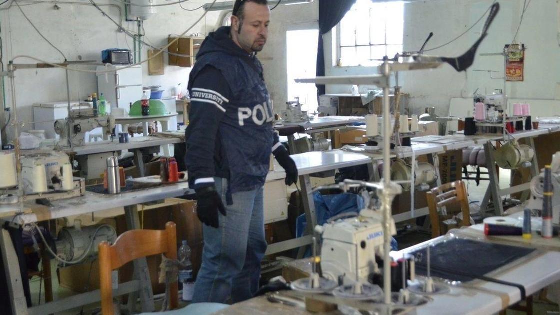 Il blitz interforze in tre aziende. Lavoratori irregolari e abusi edilizi