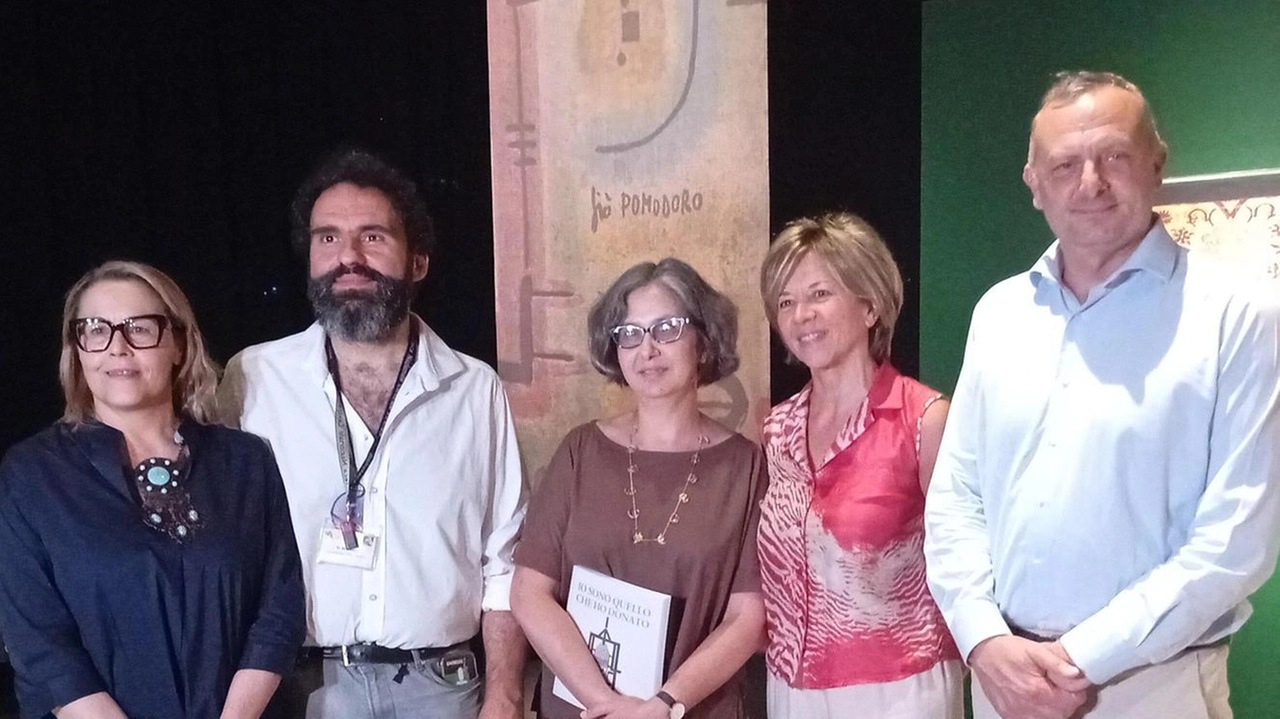 La presentazione della mostra «Io. sono quello che ho donato»