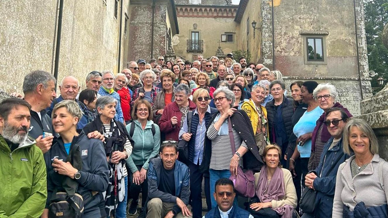 Le parrocchie del Vicariato hanno dato vita all’iniziativa che si è conclusa con la liturgia domenicale . Le parrocchie del Vicariato hanno dato vita all’iniziativa che si è conclusa con la liturgia domenicale .