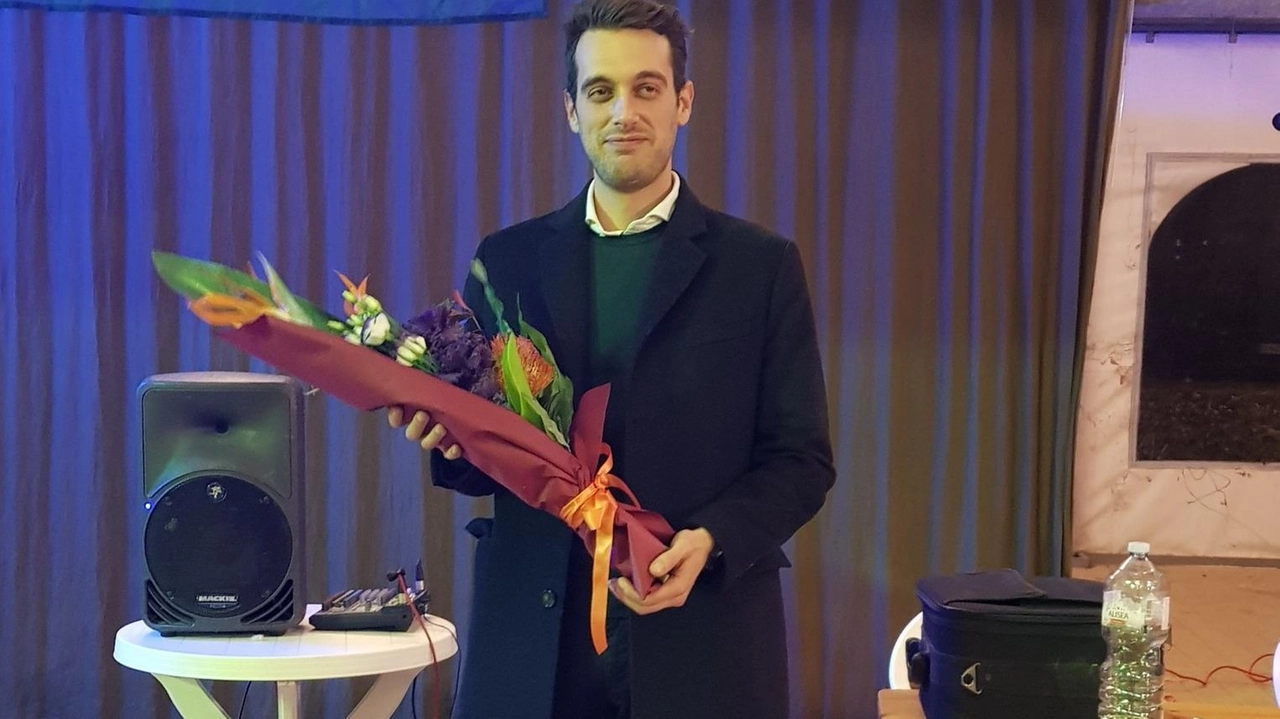 Enrico Galardi è stato proclamato nuovo segretario del Pd colligiano a conclusione del congresso straordinario di sabato scorso 30 novembre Enrico Galardi è stato proclamato nuovo segretario del Pd colligiano a conclusione del congresso straordinario di sabato scorso 30 novembre