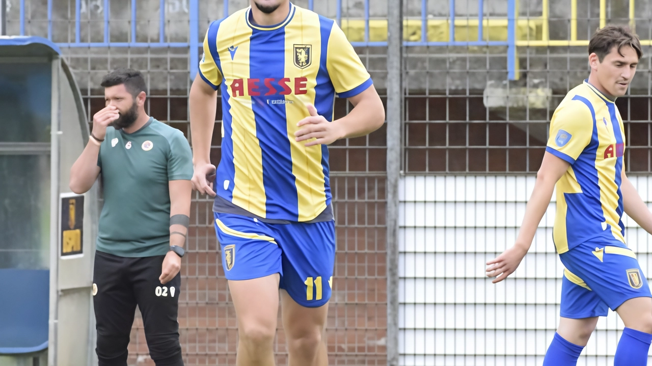 Figline travolge Livorno 4-1 e conquista lo spareggio salvezza