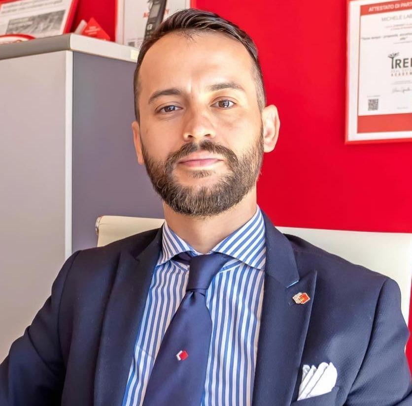 https://www.lanazione.it/image-service/view/acePublic/alias/contentid/NTg0MDFiYjQtMGQxNy00/0/senza-alloggi-le-stanze-vero-deserto.jpeg?f=1.91:1&w=1200