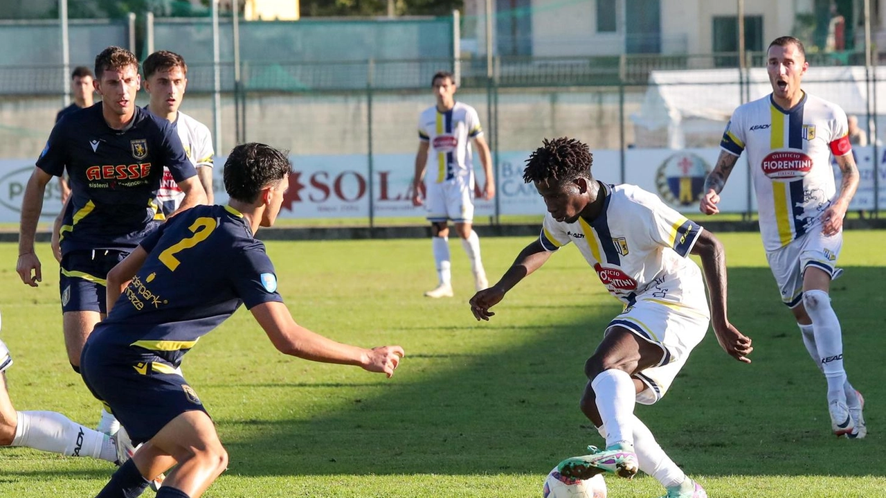 Derby combattuto, ma senza reti. Sylla (San Donato Tavarnelle) tenta l’affondo Derby combattuto, ma senza reti. Sylla (San Donato Tavarnelle) tenta l’affondo