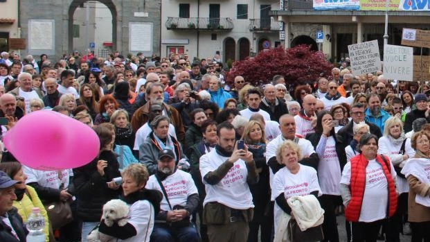 La manifestazione. di aprile