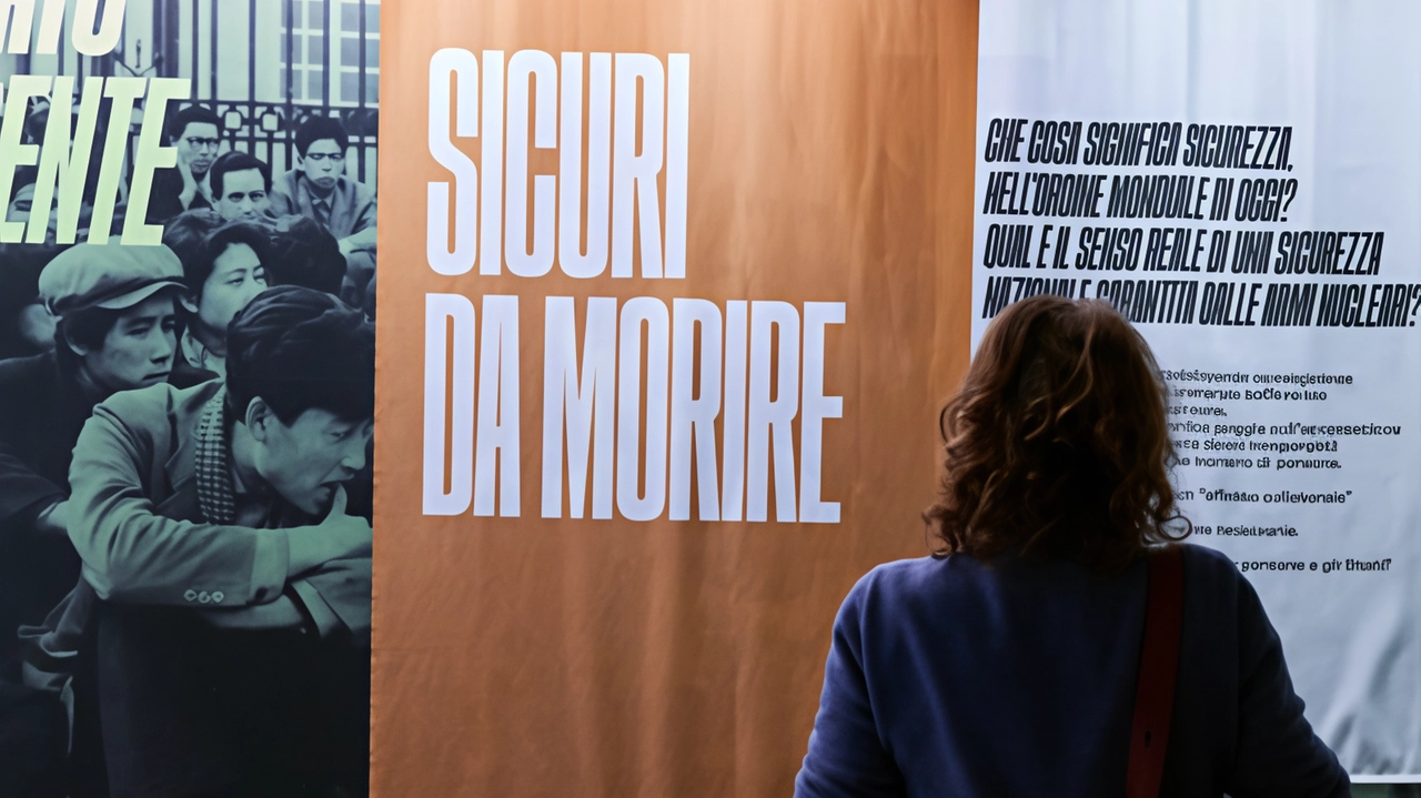 «Senzatomica. Trasformare lo spirito umano per un mondo libero da armi nucleari» «Senzatomica. Trasformare lo spirito umano per un mondo libero da armi nucleari»