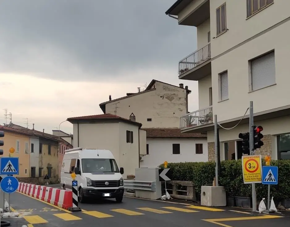 Pontenuovo, le navette ogni ora. Il servizio insieme ai bus di linea