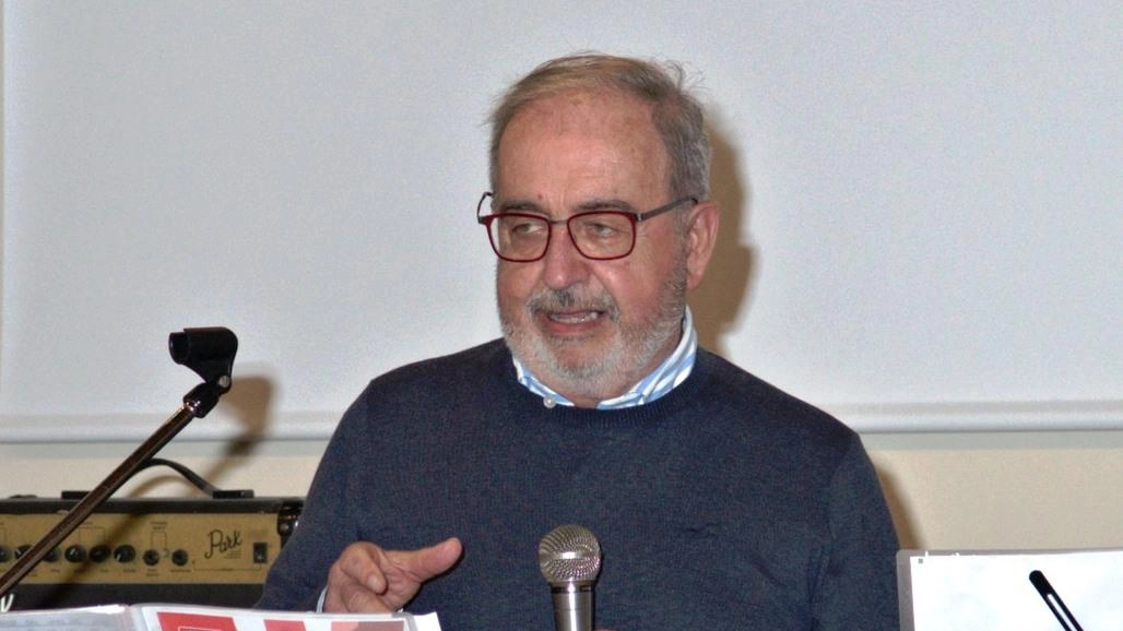 Franco Pessuti, presidente dell’Auser di Montale, ha preso l’iniziativa dell’incontro che sarà nel Salone Antares del Circolo Arci di via Martiri Franco Pessuti, presidente dell’Auser di Montale, ha preso l’iniziativa dell’incontro che sarà nel Salone Antares del Circolo Arci di via Martiri