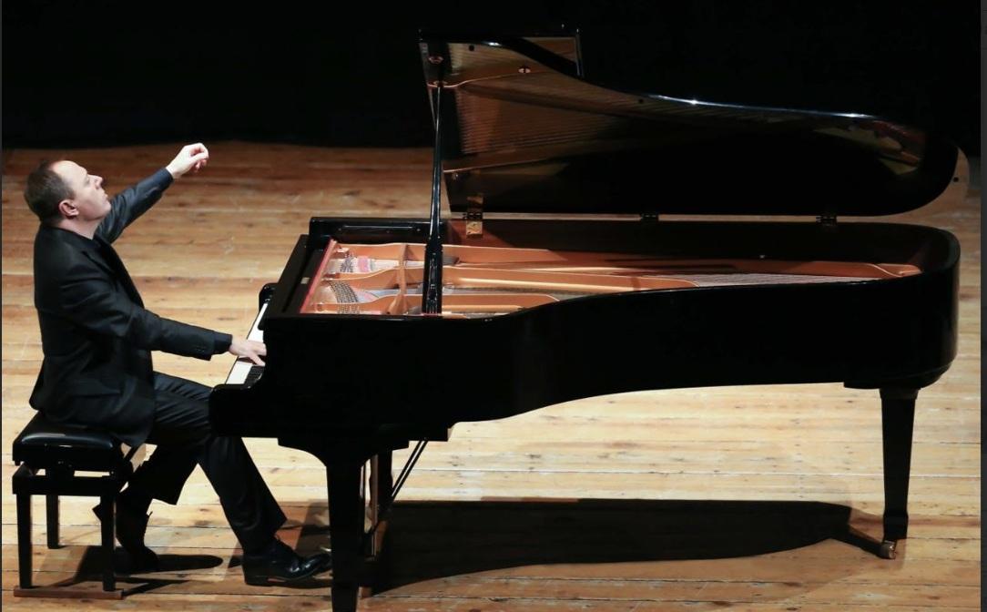 Cortona, violoncello e pianoforte celebrano Gino Severini. Il concerto di Radic e Tanganelli Cortona, violoncello e pianoforte celebrano Gino Severini. Il concerto di Radic e Tanganelli