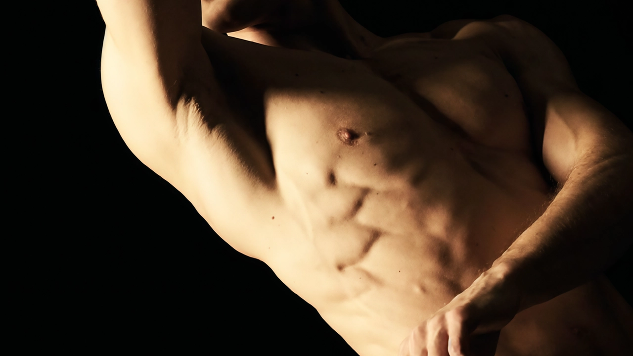 Roberto Bolle danza al Teatro del Maggio da venerdì a domenica Roberto Bolle danza al Teatro del Maggio da venerdì a domenica