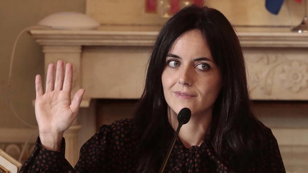 Agnese Carletti, sindaca di San Casciano dei Bagni e presidente della Provincia di Siena, lancia un monito: «Si pensi a dare i servizi essenziali» Agnese Carletti, sindaca di San Casciano dei Bagni e presidente della Provincia di Siena, lancia un monito: «Si pensi a dare i servizi essenziali»
